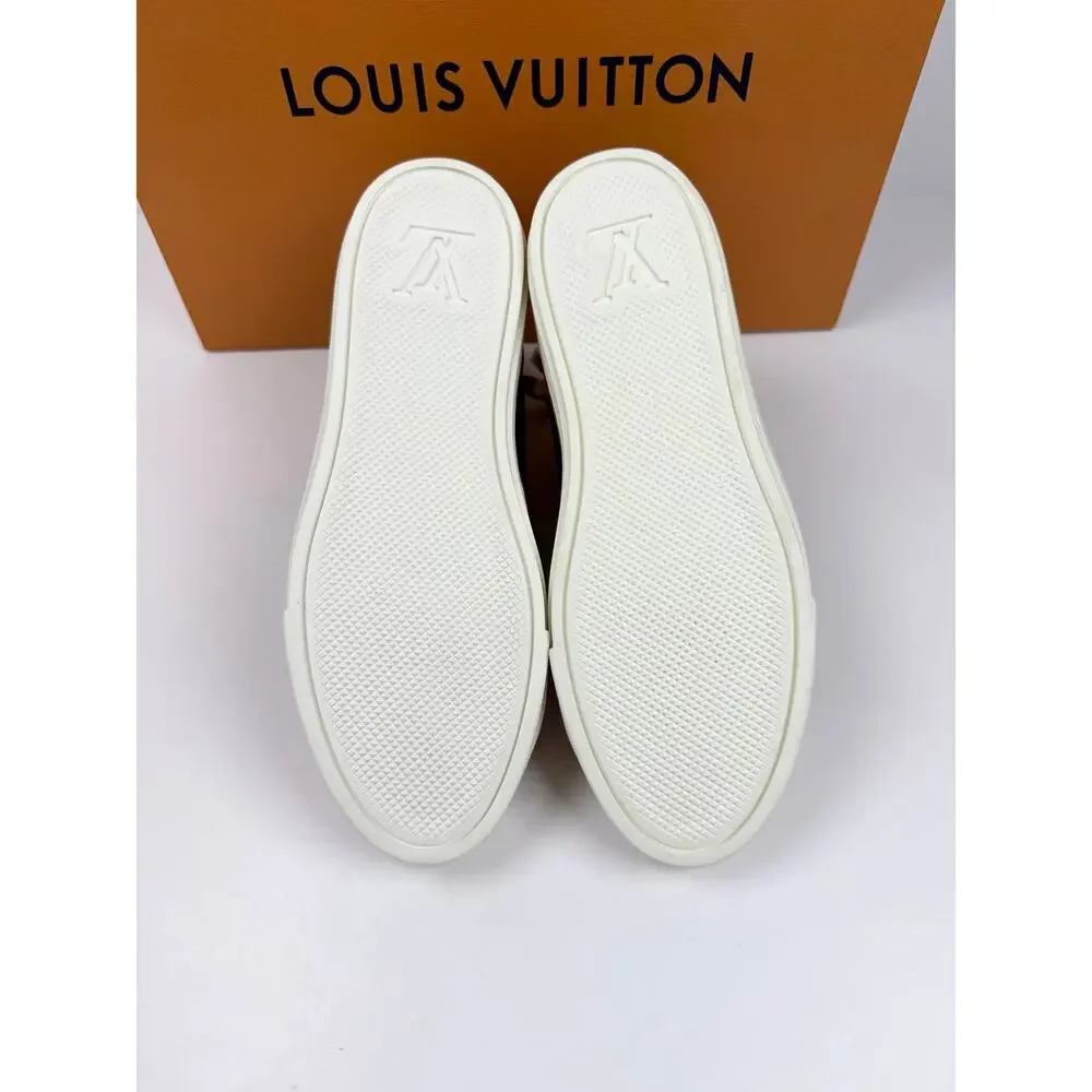 Size 6.5W - Louis Vuitton Damier High NEW!